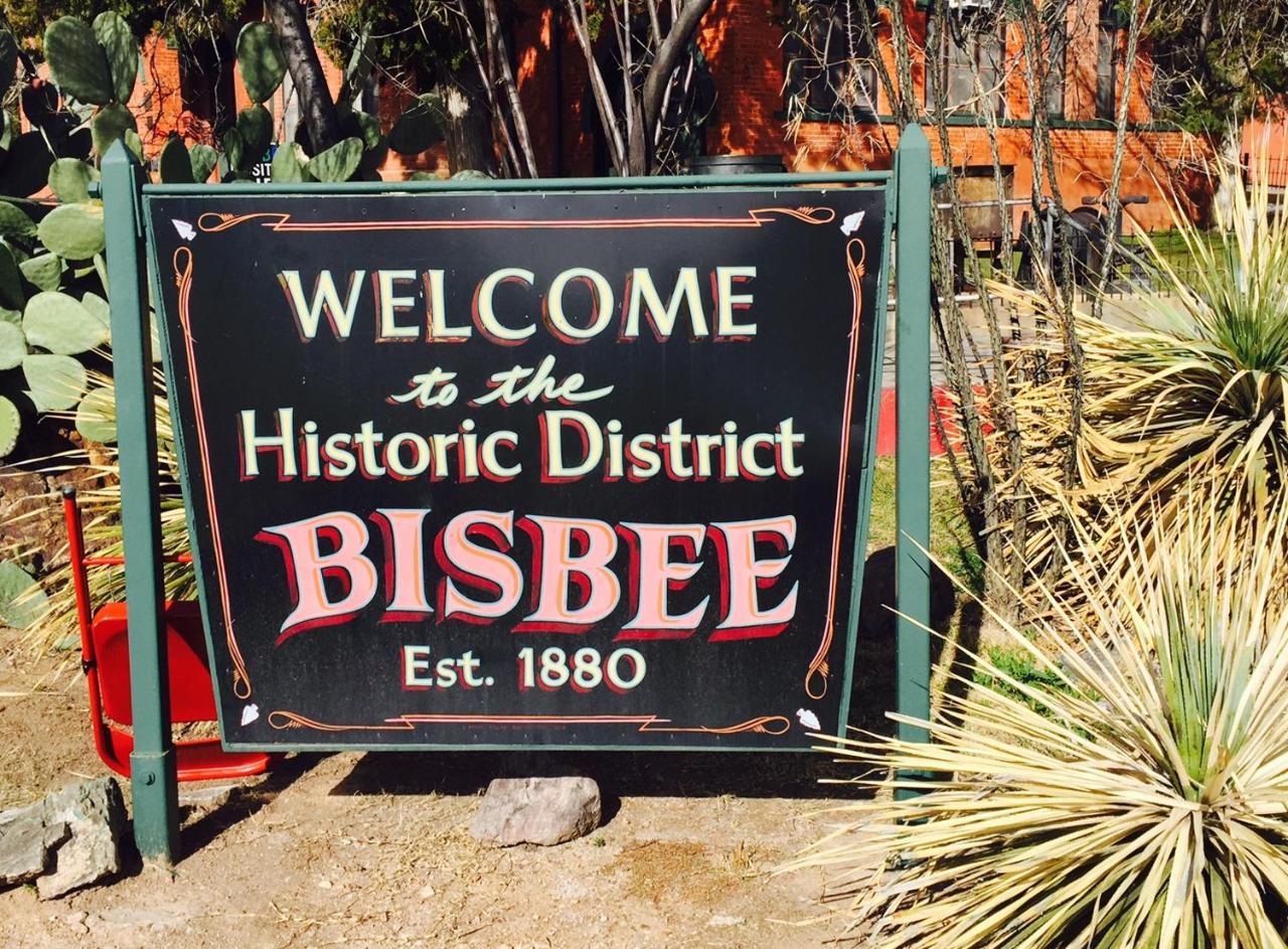 Bisbee Brownstone Suites Buitenkant foto